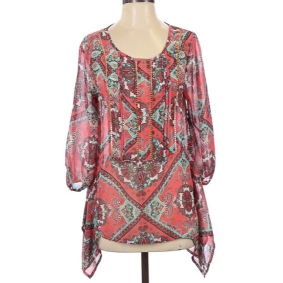 Umgee Womens Top Small BOHO Asymmetrical Hem Cut Out Neckline Sheer Blouse - Picture 4 of 4